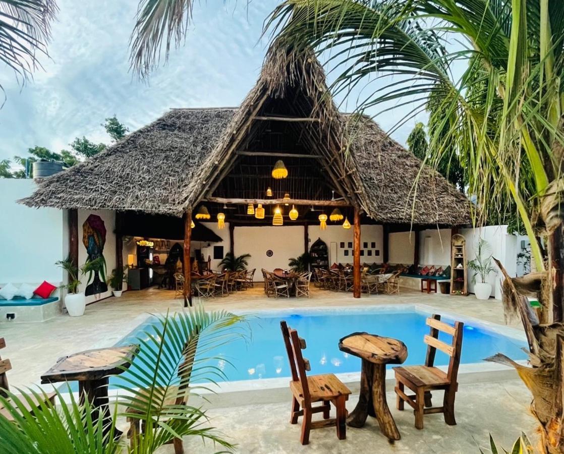 Babalao Hotell